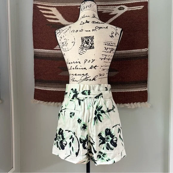 Tanya Taylor Linen Blend Belted Floral Shorts - Picture 4 of 9